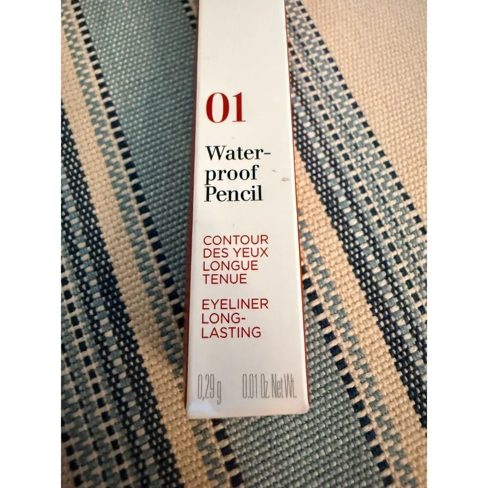 NIB Clarins Waterproof Highly Pigmented Retractable Eye Pencil in 01 Black Tulip